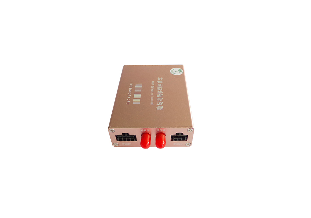 BDS / GPS - Beidou GPS vehicle locator 2G  LA-008A