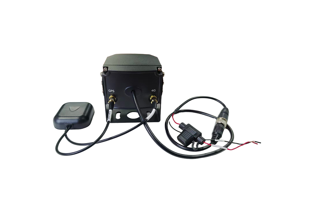 4G车载北斗GPS防水AI红外摄像机LA-YT12