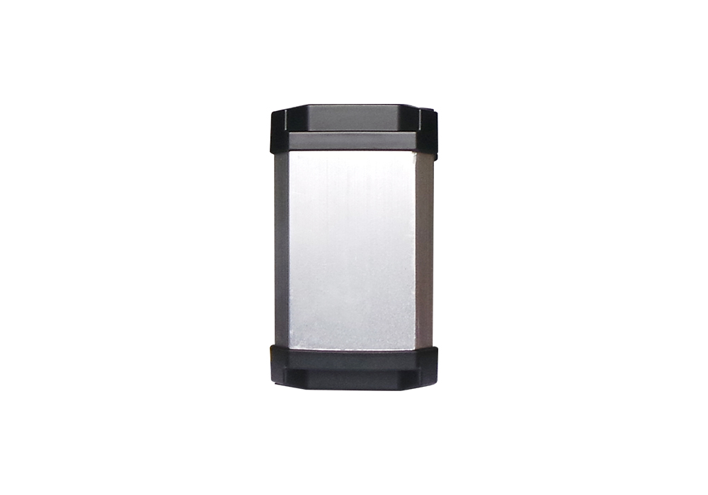 马牛骆驼 4G太阳能可充电北斗GPS定位器LA-T30C